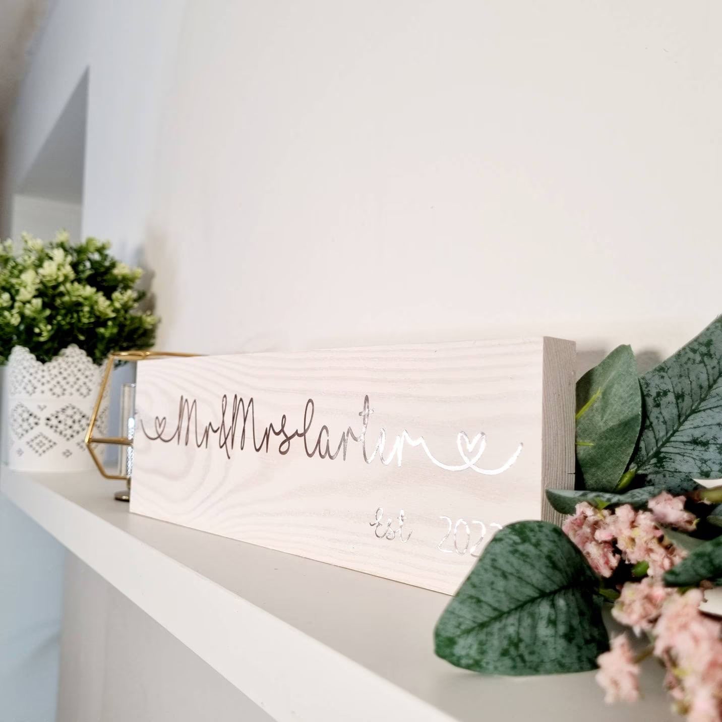 Rustic Wooden Mr & Mrs Sign – Handmade Couple Gift and Wedding & Anniversary Decor
