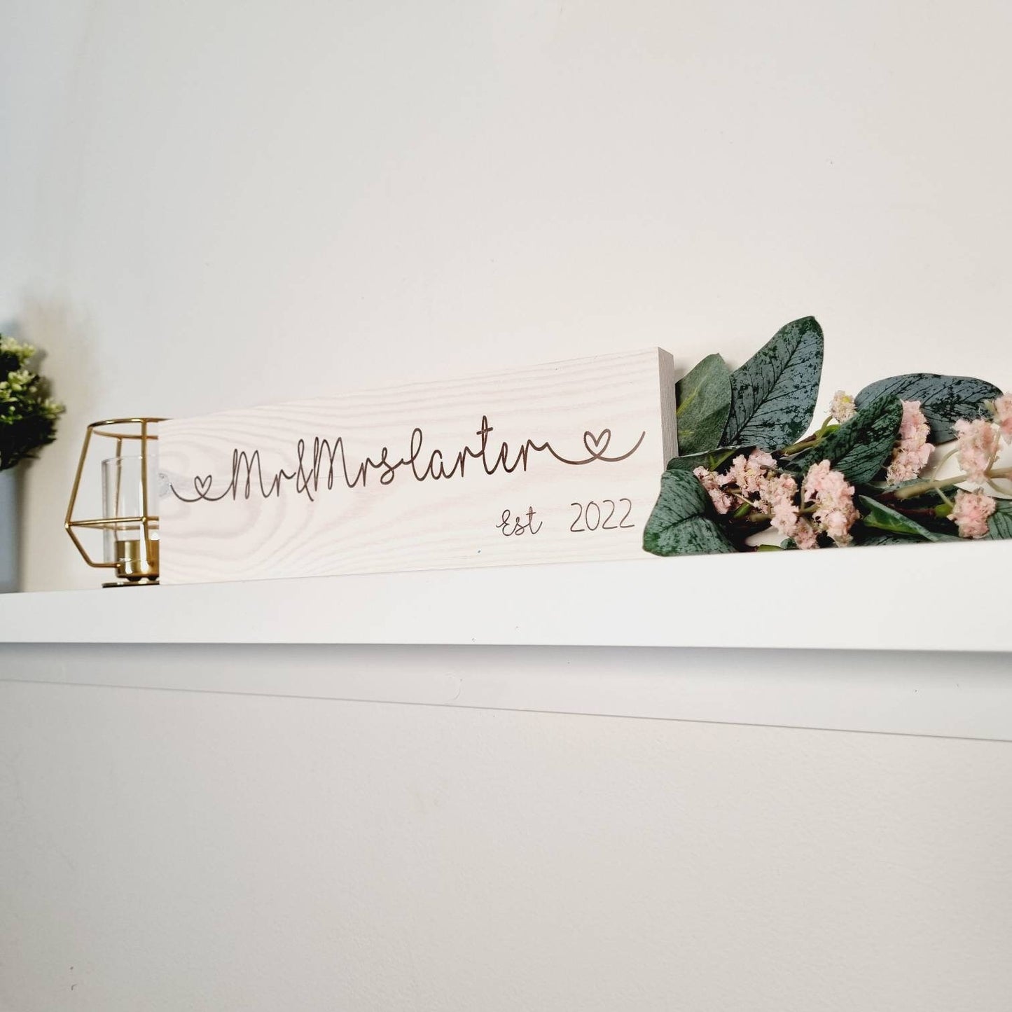 Rustic Wooden Mr & Mrs Sign – Handmade Couple Gift and Wedding & Anniversary Decor