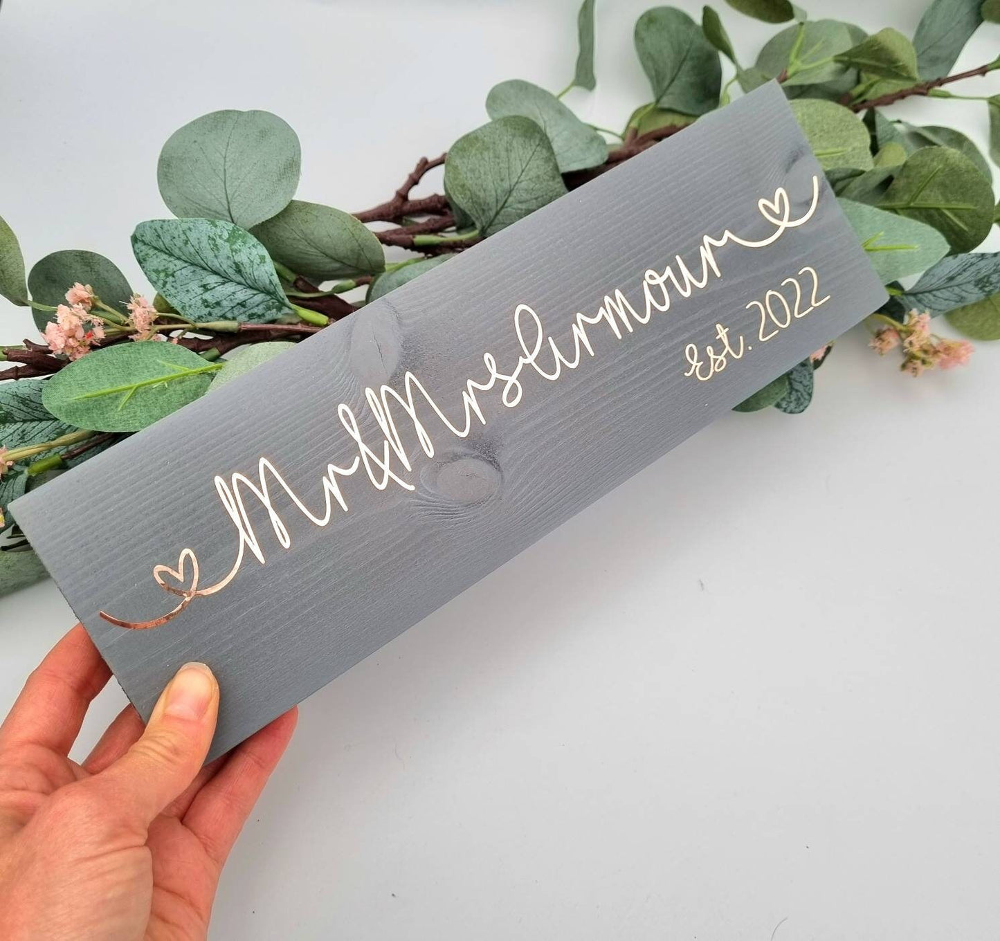Wooden Mr and Mrs Sign Personalised with the Names and Year of Your Choice.