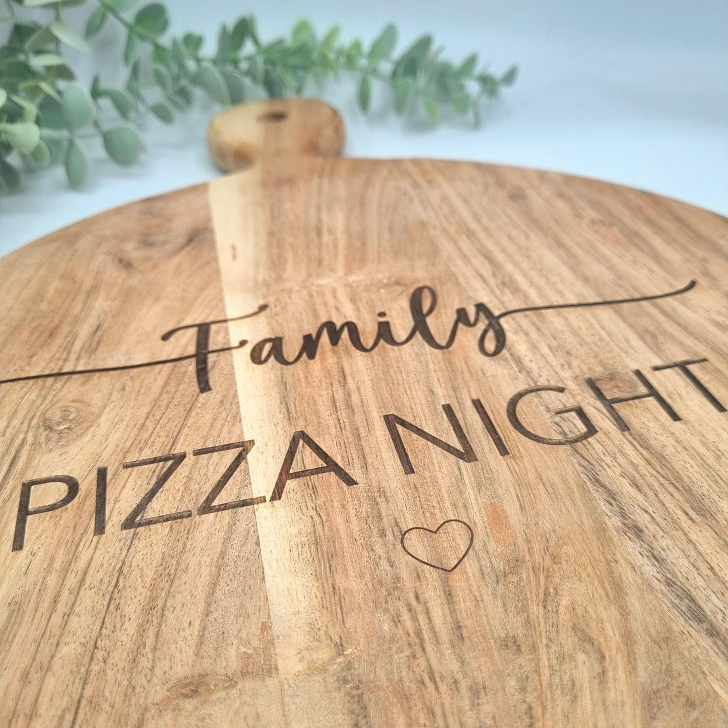 Personalised Engraved Rustic Acacia Wood Pizza Board. Family Pizza night serving Board.