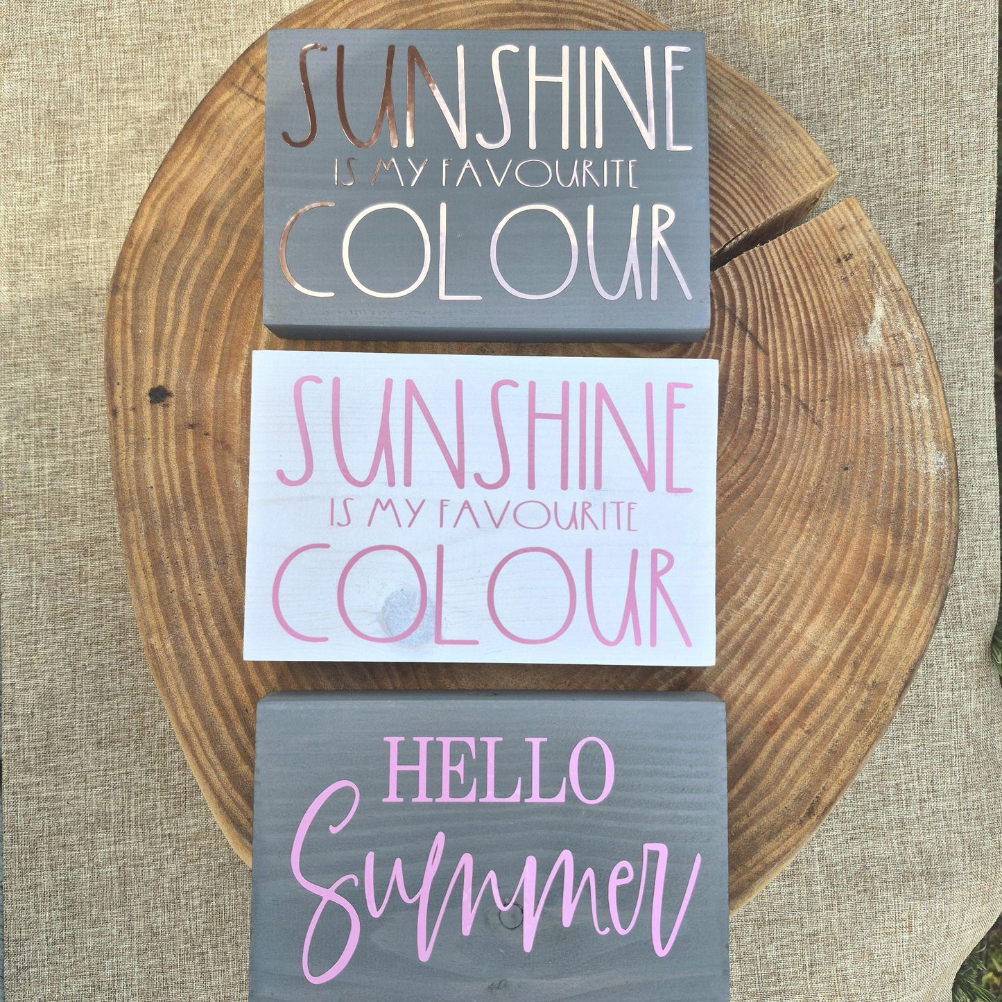 Summer Tiered Tray Decor Sign – Hello Summer Wooden Mini Sign in a Farmhouse & Country Style