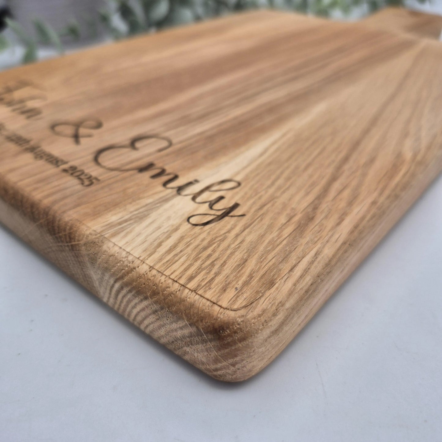 Personalised Rustic Oak Chopping Board -Add your own wording.
